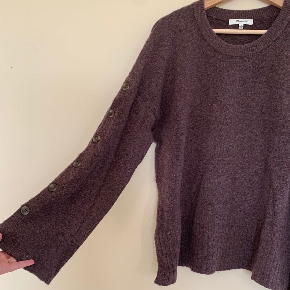 Button sleeve pullover - Picture 2 of 7